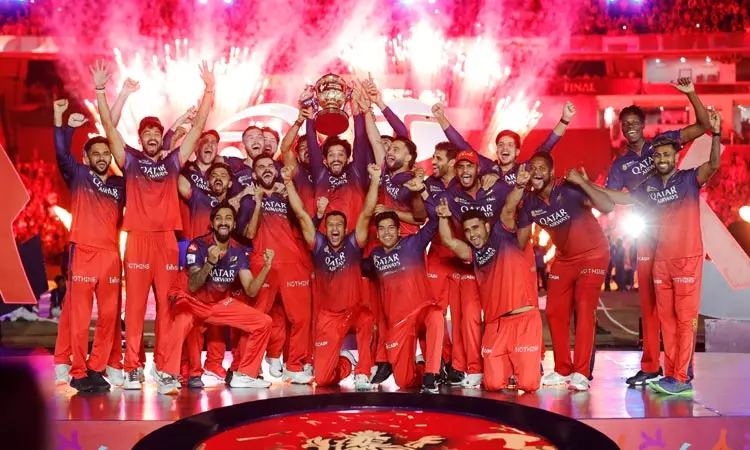 பஞ்சாபை வீழ்த்தி முதல் கோப்பையை முத்தமிட்ட ஆர்.சி.பி