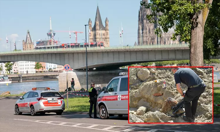 ஜெர்மனி:  2-ம் உலக போரின்போது வீசப்பட்ட 3 அமெரிக்க வெடிகுண்டுகள் கண்டெடுப்பு