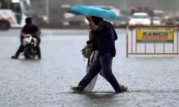 அடுத்த 3 மணி நேரத்தில் 21 மாவட்டங்களில் மழைக்கு வாய்ப்பு அடுத்த 3 மணி நேரத்தில் 21 மாவட்டங்களில் மழைக்கு வாய்ப்பு