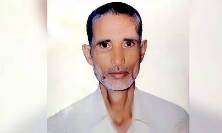 கடவுளுக்கு தியாகம்; கழுத்தறுத்து தற்கொலை செய்த நபர் - அதிர்ச்சி சம்பவம்