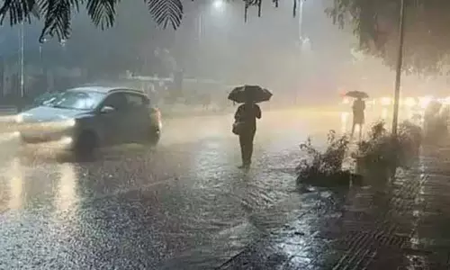 23 மாவட்டங்களில் மழைக்கு வாய்ப்பு - வானிலை ஆய்வு மையம் 23 மாவட்டங்களில் மழைக்கு வாய்ப்பு - வானிலை ஆய்வு மையம்
