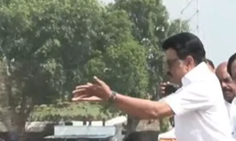 மேட்டூர் அணை: டெல்டா பாசனத்திற்காக தண்ணீரை திறந்து... ... இன்றைய முக்கிய செய்திகள்.. சில வரிகளில்.. 12-06-2025 மேட்டூர் அணை: டெல்டா பாசனத்திற்காக தண்ணீரை திறந்து... ... இன்றைய முக்கிய செய்திகள்.. சில வரிகளில்.. 12-06-2025