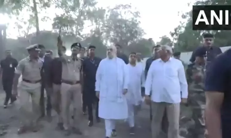 குஜராத் விமான விபத்து; அமித்ஷா நேரில் ஆய்வு