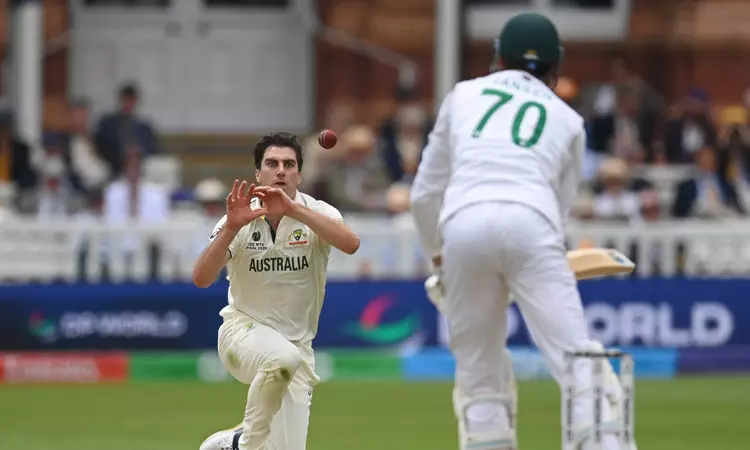 டெஸ்ட் கிரிக்கெட்; 43 ஆண்டு கால சாதனையை முறியடித்த கம்மின்ஸ்