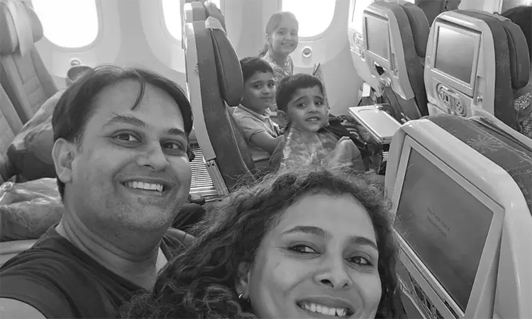 லண்டனில் குடியேற விரும்பிய தம்பதி.. கலைந்த கனவு... இதயத்தை உலுக்கும் கடைசி செல்பி லண்டனில் குடியேற விரும்பிய தம்பதி.. கலைந்த கனவு... இதயத்தை உலுக்கும் கடைசி செல்பி