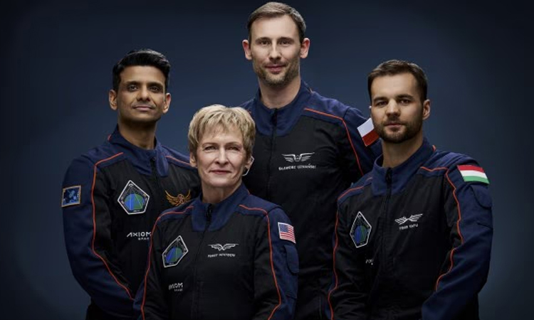 19ம் தேதி விண்வெளி ஆய்வு மையம் செல்கிறார் சுபான்ஷு சுக்லா