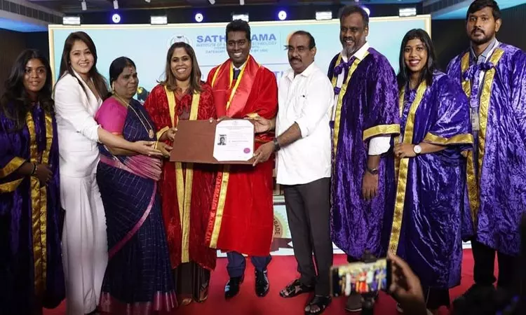 நான் காப்பி அடிப்பதாக சொல்கிறார்கள்.. ஆனால்... - அட்லீ நான் காப்பி அடிப்பதாக சொல்கிறார்கள்.. ஆனால்... - அட்லீ