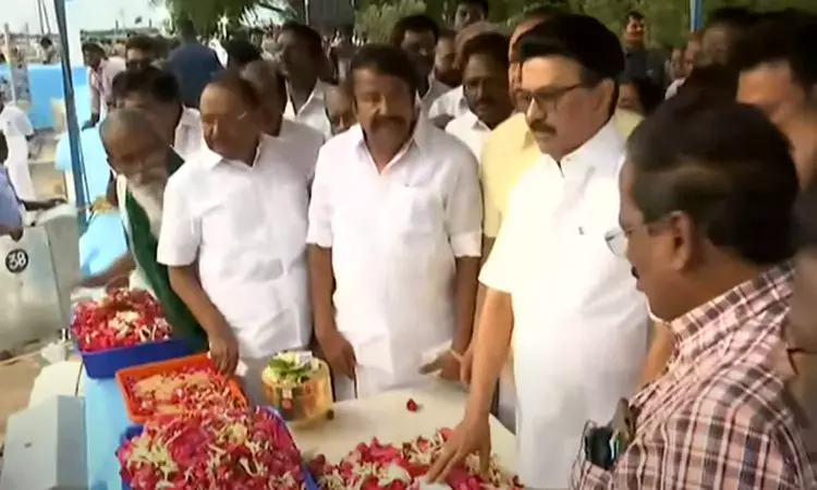 தஞ்சை கல்லணையில் இருந்து பாசனத்திற்காக காவிரி நீர் திறப்பு தஞ்சை கல்லணையில் இருந்து பாசனத்திற்காக காவிரி நீர் திறப்பு