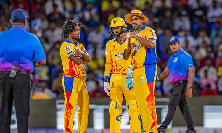 திண்டுக்கல் அணி பந்தை சேதப்படுத்தியதா..?  தமிழ்நாடு கிரிக்கெட் சங்கம் விளக்கம்