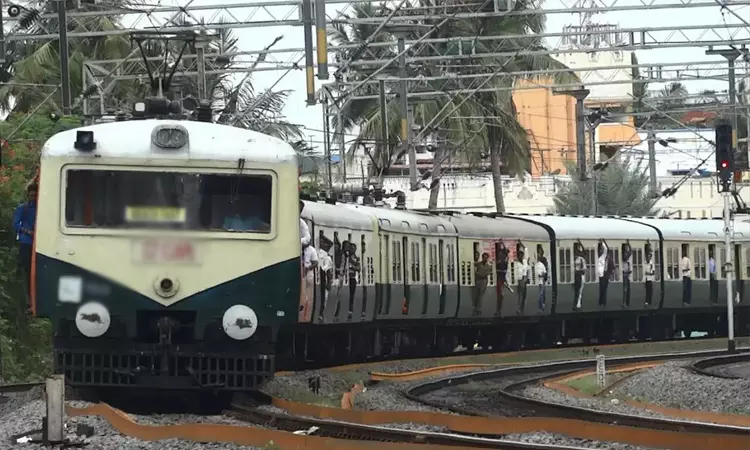 சென்னை சென்டிரல்-சூலூர்பேட்டை இடையே 27 மின்சார ரெயில்கள் ரத்து