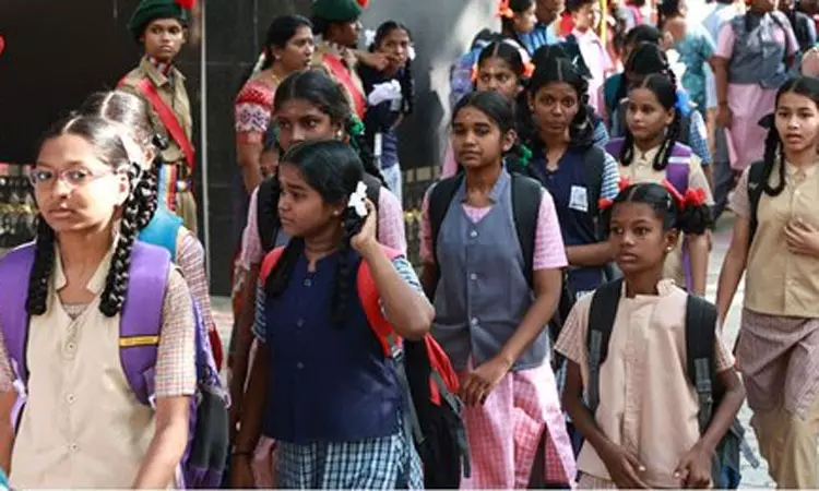 3 லட்சத்தை கடந்த அரசுப் பள்ளி மாணவர் சேர்க்கை 3 லட்சத்தை கடந்த அரசுப் பள்ளி மாணவர் சேர்க்கை