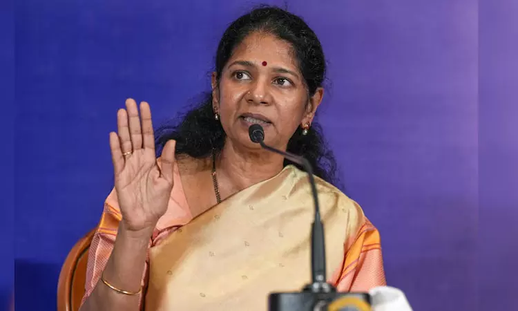 இந்தியாவின் பன்முகத்தன்மையை அழிக்க நினைப்பதுதான் அவமானம்; அமித்ஷாவின் கருத்துக்கு கனிமொழி எம்.பி. பதிலடி இந்தியாவின் பன்முகத்தன்மையை அழிக்க நினைப்பதுதான் அவமானம்; அமித்ஷாவின் கருத்துக்கு கனிமொழி எம்.பி. பதிலடி