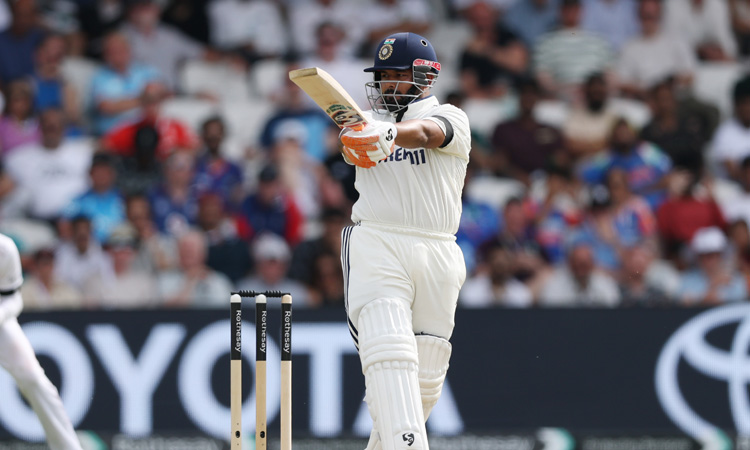 டெஸ்ட் கிரிக்கெட்; தோனியின் சாதனையை முறியடித்த ரிஷப் பண்ட்