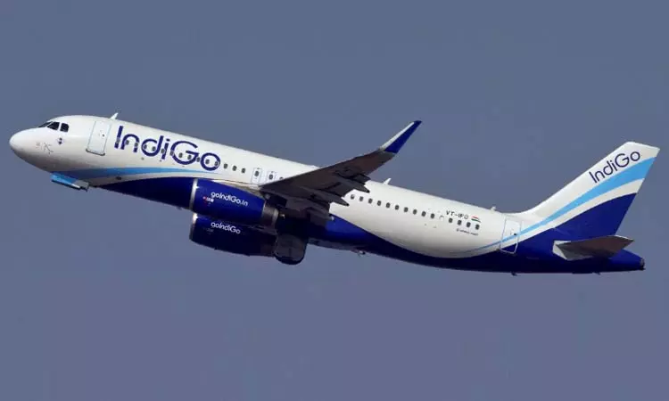 சென்னை புறப்பட்ட விமானம் பெங்களூருவில் தரையிறக்கம்