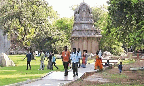 மாமல்லபுரம் புராதன சின்னங்களை இன்று கட்டணமின்றி சுற்றிப்பார்க்கலாம்