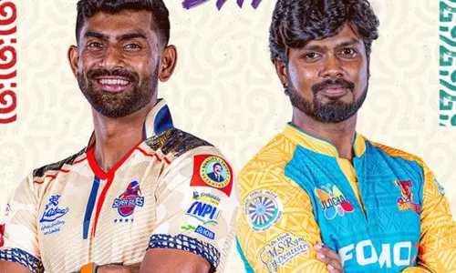 டி.என்.பி.எல்.: சேப்பாக் சூப்பர் கில்லீசுக்கு எதிராக டாஸ் வென்ற திருச்சி பந்துவீச்சு தேர்வு டி.என்.பி.எல்.: சேப்பாக் சூப்பர் கில்லீசுக்கு எதிராக டாஸ் வென்ற திருச்சி பந்துவீச்சு தேர்வு