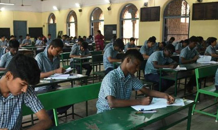 பிளஸ் 2 துணைத் தேர்வுக்குரிய ஹால்டிக்கெட்:  25ம்தேதி முதல் பதிவிறக்கம் செய்து கொள்ளலாம் - தேர்வுத்துறை