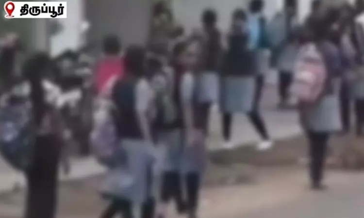 இன்ஸ்டா மோகம் - ரோட்டில் இறங்கி அடித்துக் கொண்ட மாணவிகள் இன்ஸ்டா மோகம் - ரோட்டில் இறங்கி அடித்துக் கொண்ட மாணவிகள்