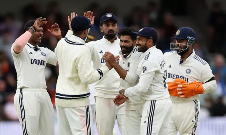 5 சதங்கள் அடித்தும் தோல்வி.. 148 ஆண்டு கால டெஸ்ட் வரலாற்றில் மோசமான சாதனை படைத்த இந்திய அணி 5 சதங்கள் அடித்தும் தோல்வி.. 148 ஆண்டு கால டெஸ்ட் வரலாற்றில் மோசமான சாதனை படைத்த இந்திய அணி