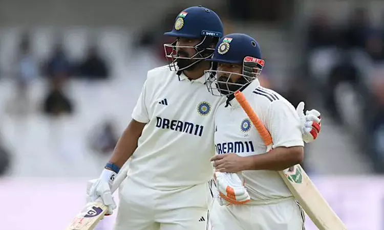 ஐ.சி.சி.டெஸ்ட் கிரிக்கெட் தரவரிசை: பேட்டிங்கில் இந்திய வீரர்கள் முன்னேற்றம்