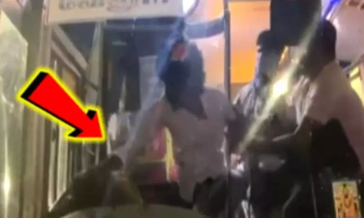 கோயம்பேடு அருகே அரசு பஸ் ஓட்டுநரை தாக்கிய கார் ஓட்டுநர் கைது கோயம்பேடு அருகே அரசு பஸ் ஓட்டுநரை தாக்கிய கார் ஓட்டுநர் கைது