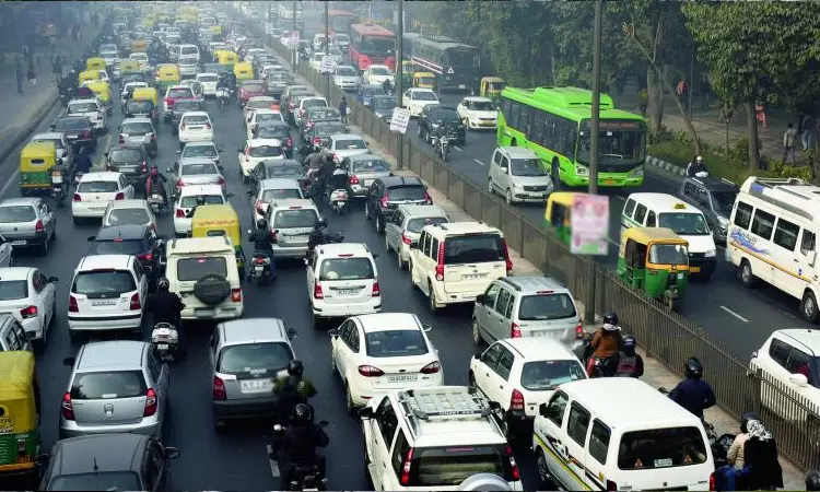 1-ம் தேதி முதல் காலாவதியான வாகனங்கள் பறிமுதல் - மத்திய அரசு நடவடிக்கை 1-ம் தேதி முதல் காலாவதியான வாகனங்கள் பறிமுதல் - மத்திய அரசு நடவடிக்கை