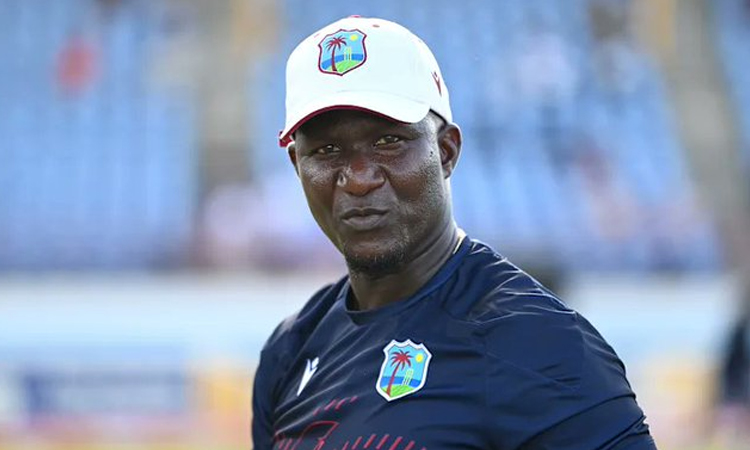 நடுவர் மீது விமர்சனம்: வெஸ்ட் இண்டீஸ் தலைமை பயிற்சியாளருக்கு அபராதம்