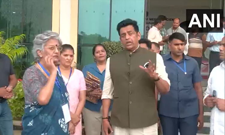 ஜனாதிபதி திரவுபதி முர்மு நாளை உத்தர பிரதேசம் பயணம் ஜனாதிபதி திரவுபதி முர்மு நாளை உத்தர பிரதேசம் பயணம்