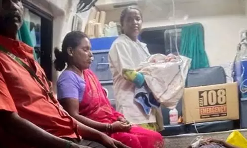 புதுக்கோட்டை: 108 ஆம்புலன்சில் பிறந்த குழந்தை