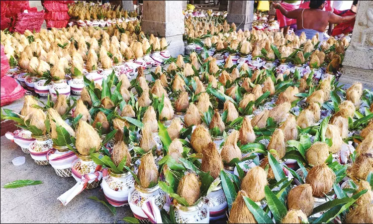 திருச்செந்தூர் கோவிலில் மகா கும்பாபிஷேக விழா: 76 ஓம குண்டங்களில் யாகசாலை பூஜை இன்று தொடங்குகிறது