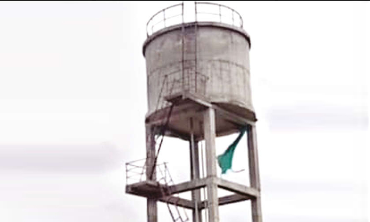 மேல்நிலை நீர்த்தேக்க தொட்டியில் மனித கழிவுகளை வீசிய மர்ம கும்பல்... திண்டுக்கல்லில் பரபரப்பு