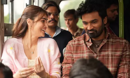 Famous Bollywood actress calls Dhanush a smart actor Famous Bollywood actress calls Dhanush a smart actor