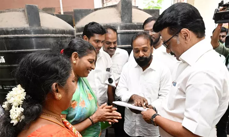 ஓரணியில் தமிழ்நாடு - முதல்-அமைச்சர் மு.க.ஸ்டாலின் வீடு வீடாக பிரசாரம்