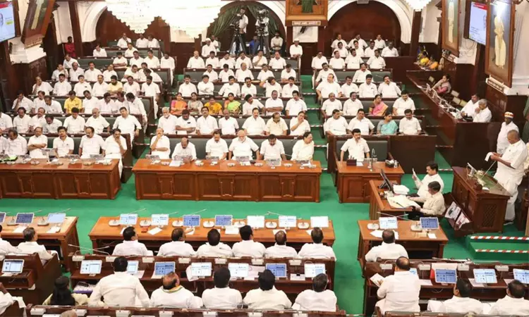 சட்டசபை செயலரை சந்திக்கும் பாமக எம்.எல்.ஏ.க்கள் ... ... இன்றைய முக்கிய செய்திகள்.. சில வரிகளில் 04-07-2025