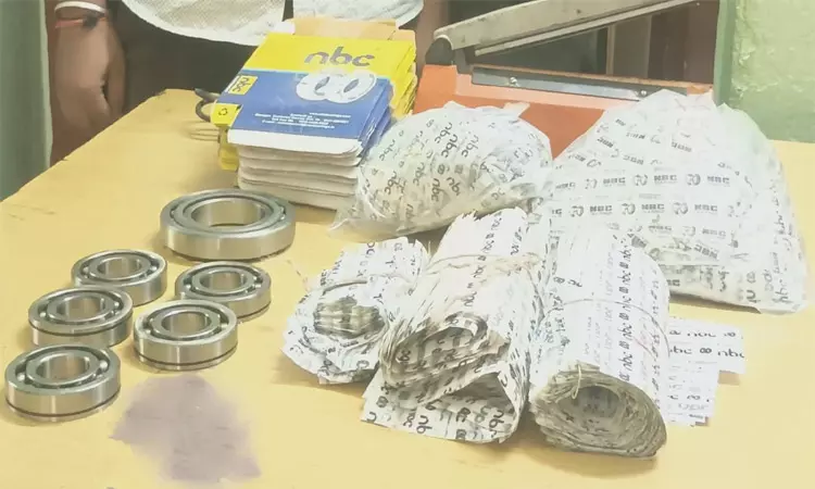 மதுரையில் ரூ.58 ஆயிரம் மதிப்புள்ள போலி மெஷின் பேரிங்குகள் பறிமுதல்: 2 பேர் கைது