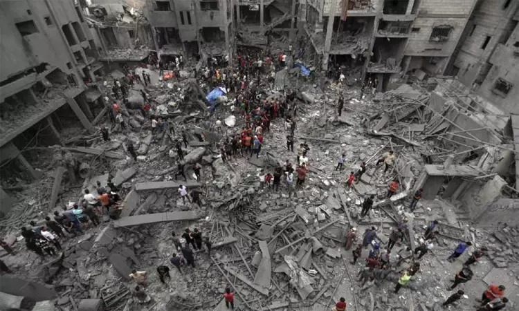 காசாவில் இஸ்ரேல் நடத்திய வான்வழி தாக்குதலில் 15 பேர் பலி காசாவில் இஸ்ரேல் நடத்திய வான்வழி தாக்குதலில் 15 பேர் பலி