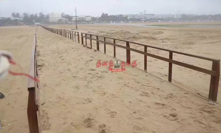 மெரினாவில் மாற்றுத்திறனாளிகள் மரப்பாதை மறுசீரமைப்பு