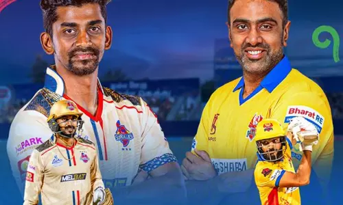 டி.என்.பி.எல். இறுதிப்போட்டிக்கான 2-வது தகுதி சுற்று: டாஸ் வென்ற திண்டுக்கல் பந்துவீச்சு தேர்வு டி.என்.பி.எல். இறுதிப்போட்டிக்கான 2-வது தகுதி சுற்று: டாஸ் வென்ற திண்டுக்கல் பந்துவீச்சு தேர்வு