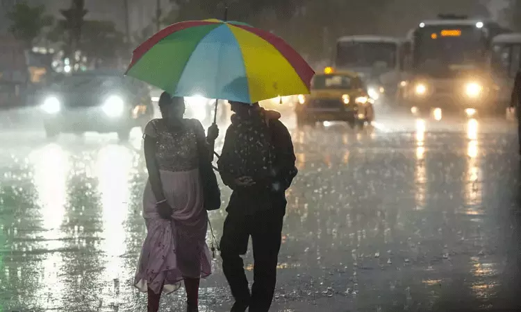 7 மாவட்டங்களில் இரவு 10 மணி வரை மழைக்கு வாய்ப்பு 7 மாவட்டங்களில் இரவு 10 மணி வரை மழைக்கு வாய்ப்பு