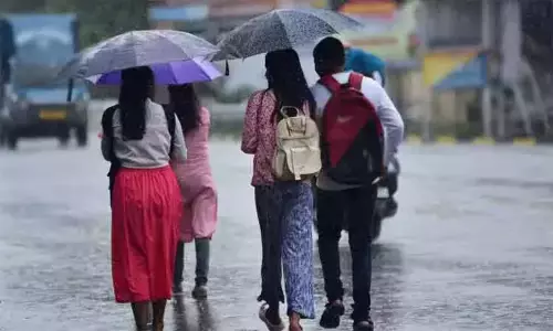 மதியம் 1 மணி வரை மழைக்கு வாய்ப்புள்ள மாவட்டங்கள்