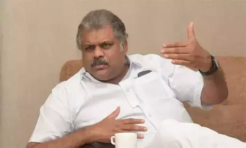 தமிழக அரசு, மாநிலத்தில் நடைபெறும் கனிம வளக்கொள்ளையை தடுக்க வேண்டும் - ஜி.கே.வாசன் தமிழக அரசு, மாநிலத்தில் நடைபெறும் கனிம வளக்கொள்ளையை தடுக்க வேண்டும் - ஜி.கே.வாசன்