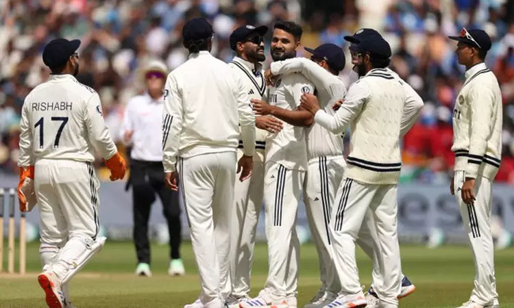 2-வது டெஸ்ட்: இங்கிலாந்தின் பேஸ்பாலுக்கு பயந்து தாமதமாக டிக்ளேர் செய்தோமா..? இந்திய அணியின் பயிற்சியாளர் விளக்கம் 2-வது டெஸ்ட்: இங்கிலாந்தின் பேஸ்பாலுக்கு பயந்து தாமதமாக டிக்ளேர் செய்தோமா..? இந்திய அணியின் பயிற்சியாளர் விளக்கம்