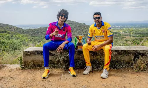 டி.என்.பி.எல்.: இறுதிப்போட்டியில் திண்டுக்கல் - திருப்பூர் அணிகள் இன்று மோதல்