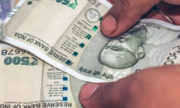 எடப்பாடி பழனிசாமி கூட்டத்தில், கூட்ட நெரிசலை பயன்படுத்தி ரூ.2 லட்சம் பணம் திருட்டு