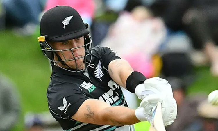 முத்தரப்பு டி20 தொடர்; நியூசிலாந்து அதிரடி ஆட்டக்காரர் விலகல்