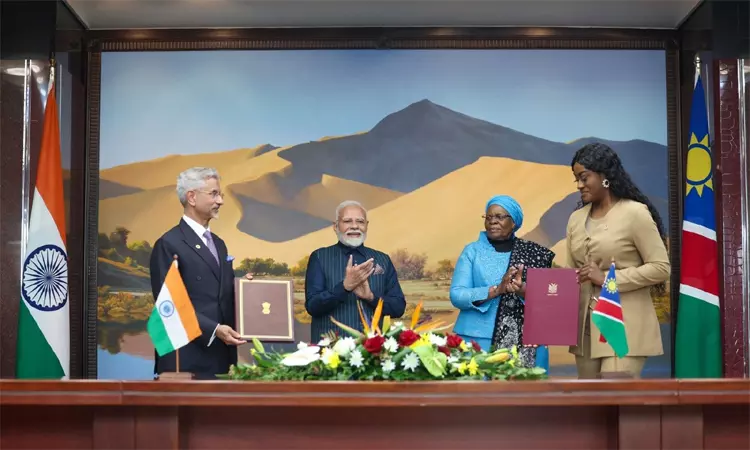 நமீபியா நாட்டின் உயரிய விருது: பிரதமர் மோடிக்கு வழங்கி கவுரவிப்பு