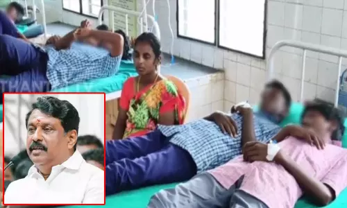 சமூகநீதி விடுதிகள் என பெயர்மாற்றம் செய்து 3 நாட்களுக்குள்ளேயே இதுபோன்ற சம்பவம்... நயினார் நாகேந்திரன் கண்டனம் சமூகநீதி விடுதிகள் என பெயர்மாற்றம் செய்து 3 நாட்களுக்குள்ளேயே இதுபோன்ற சம்பவம்... நயினார் நாகேந்திரன் கண்டனம்