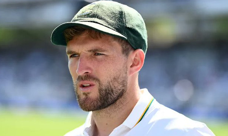 தன் சாதனையை முறியடிக்க முயற்சித்திருக்கலாம் என லாரா என்னிடம் சொன்னார் - வியான் முல்டர்