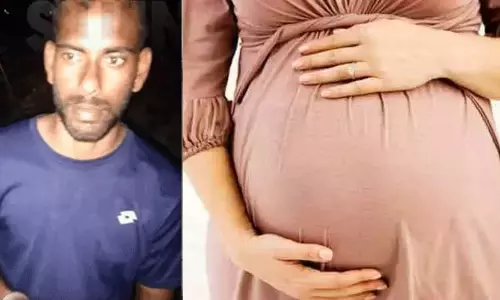ஓடும் ரெயிலில் கர்ப்பிணிக்கு பாலியல் தொல்லை கொடுத்து கீழே தள்ளிய நபர் குற்றவாளி என தீர்ப்பு ஓடும் ரெயிலில் கர்ப்பிணிக்கு பாலியல் தொல்லை கொடுத்து கீழே தள்ளிய நபர் குற்றவாளி என தீர்ப்பு