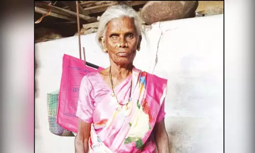 மணப்பாறை அருகே பயங்கரம்: 3 பவுன் நகைக்காக மூதாட்டி கழுத்தை அறுத்துக் கொலை மணப்பாறை அருகே பயங்கரம்: 3 பவுன் நகைக்காக மூதாட்டி கழுத்தை அறுத்துக் கொலை